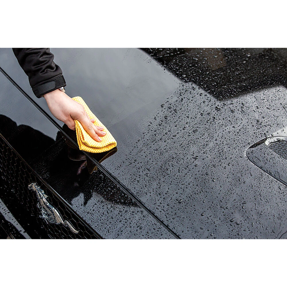 Armor All Synthetic Chamois - 60cm X 40cm 4 Armor All Synthetic Chamois - 60cm X 40cm - Image 4