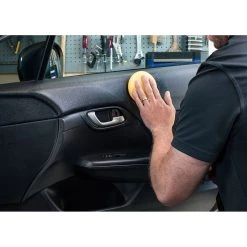 Meguiar's New Car Scent Protectant 473mL -Bowden's Own shop SCA 562922 01 hi res